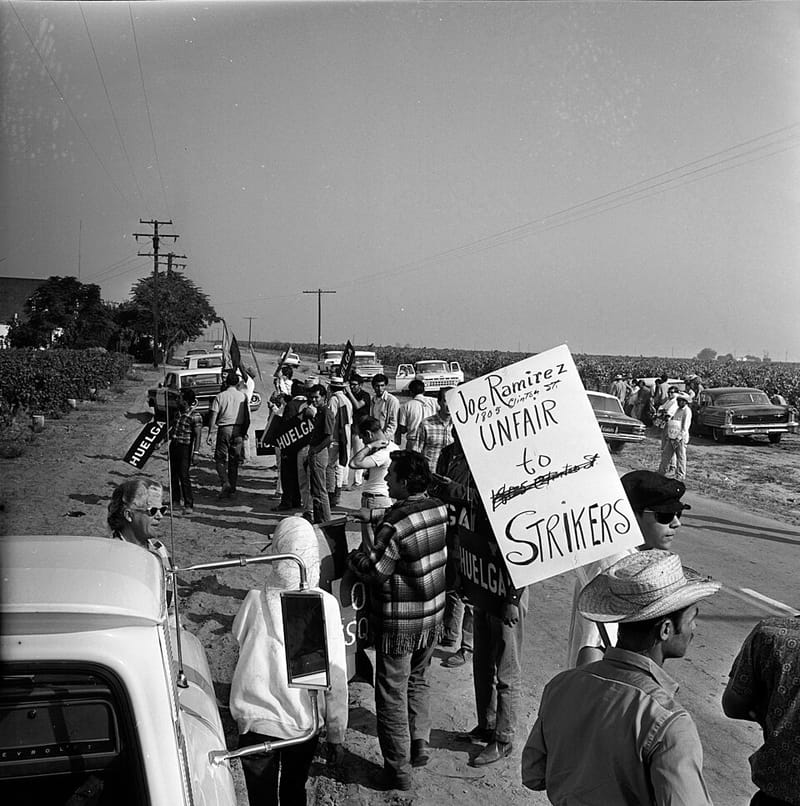 Farm workers on strike in Delano, California, October 1965